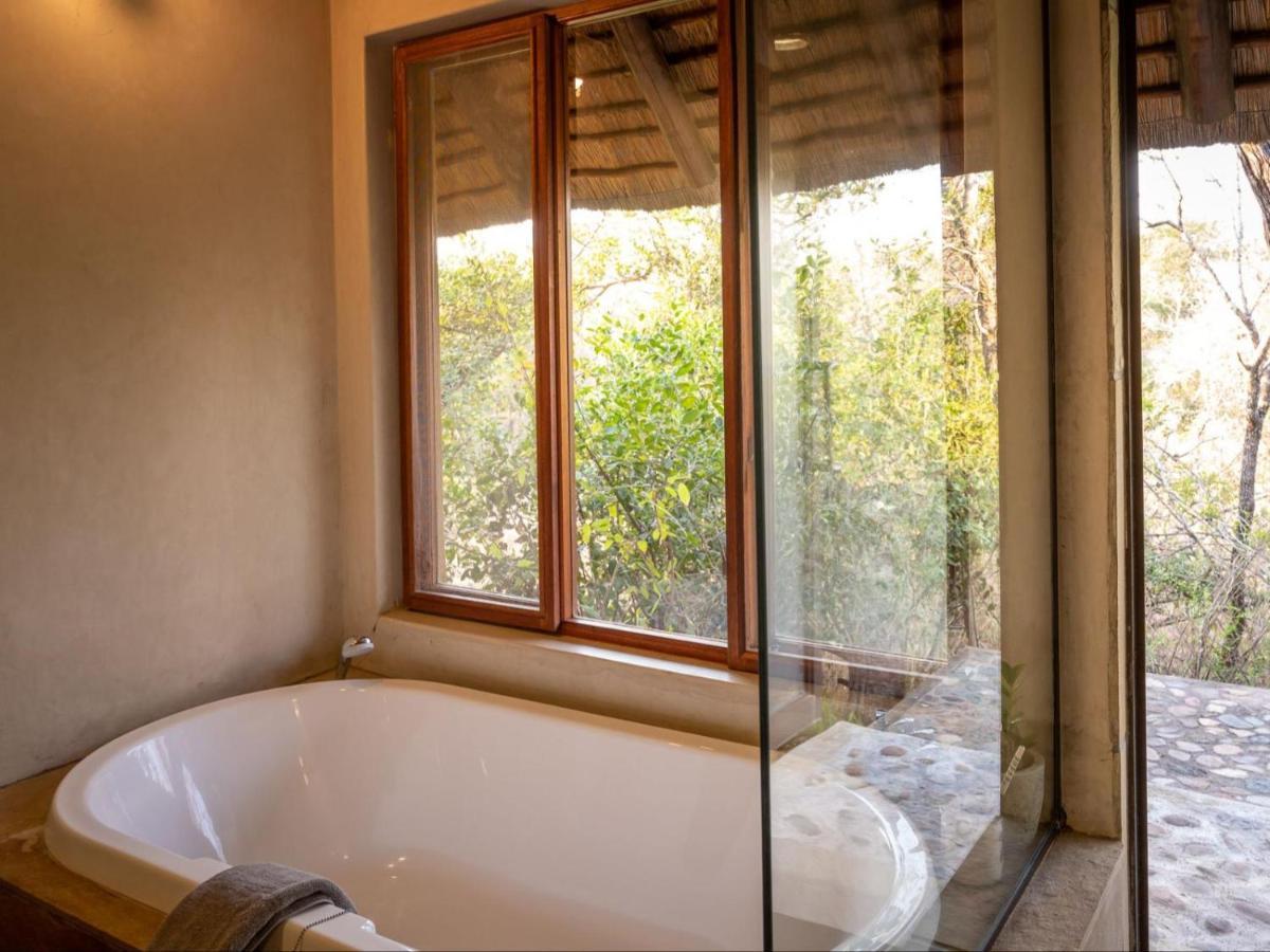 Shimungwe Lodge, Thornybush Game Reserve Hoedspruit Eksteriør bilde