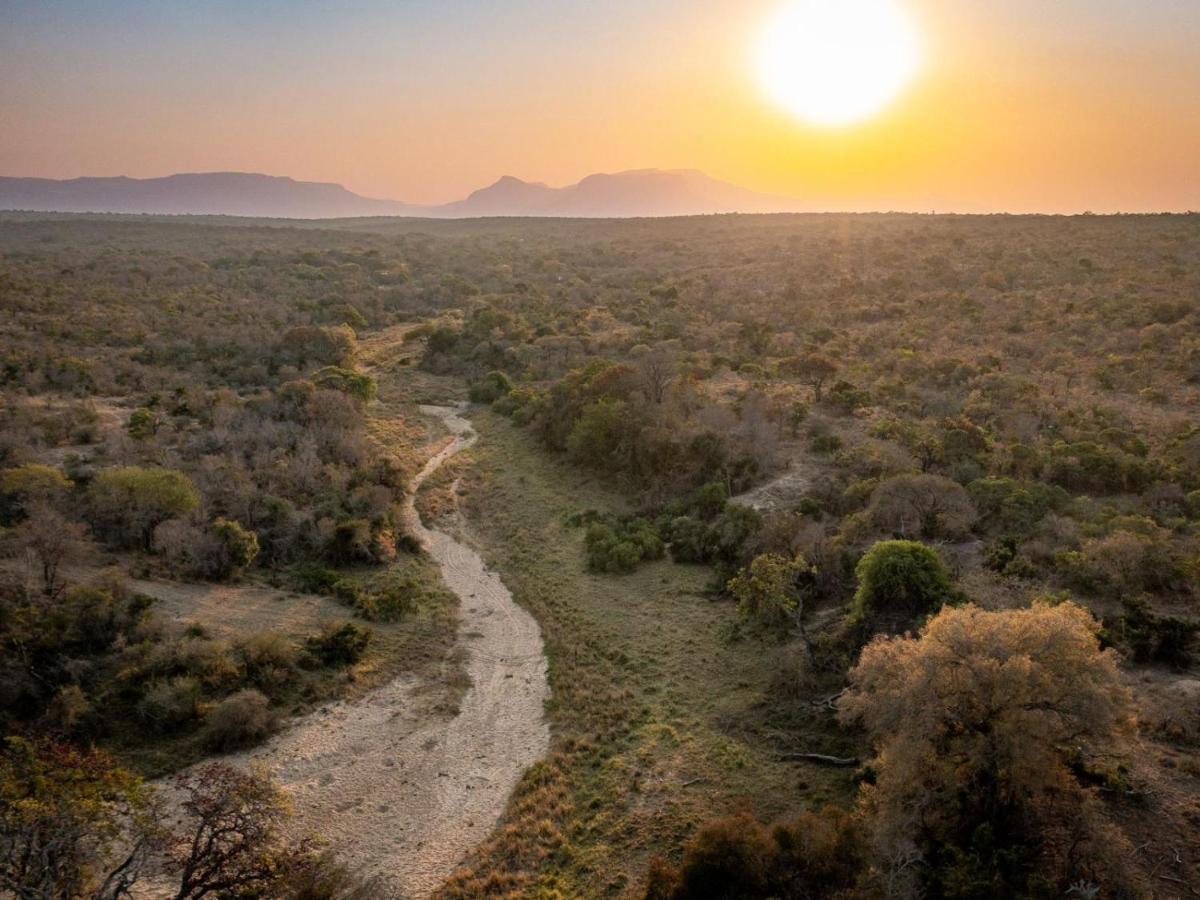 Shimungwe Lodge, Thornybush Game Reserve Hoedspruit Eksteriør bilde